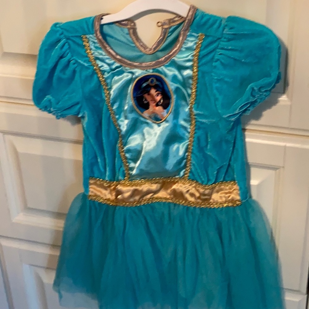 Disney Princess Jasmine pajama set - 4T